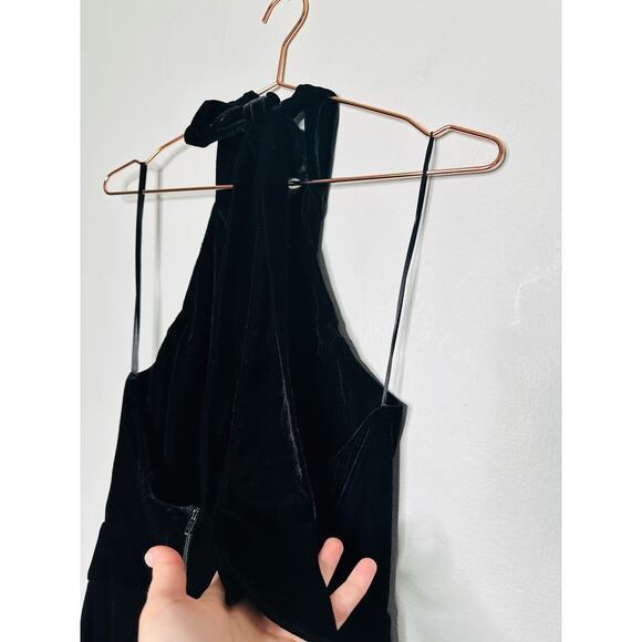 MISA Xander Black Satin Halter Sleeveless Wide Leg One Piece Jumpsuit Size XL - Picture 11 of 15